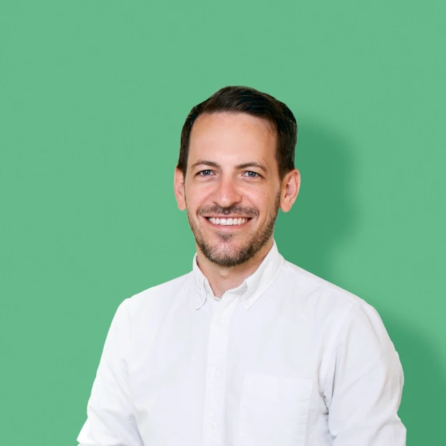 Julian Semet, Geschäftsführer von Tourismus Dreisamtal e.V., lobt die kreative und gemeinschaftliche Zusammenarbeit mit DOTS bei der Umsetzung des regionalen Projekts.
